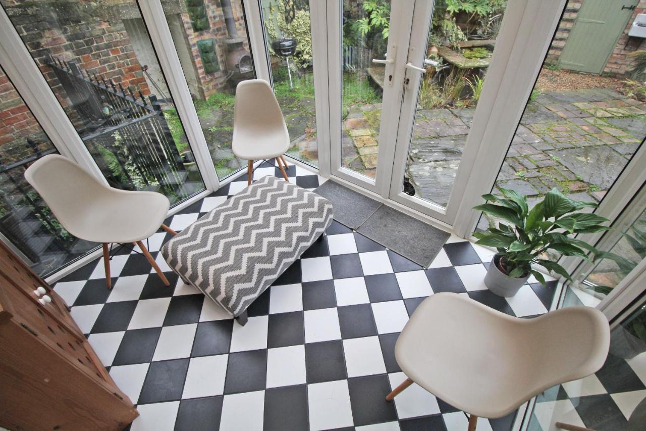 Unique Cambridgeshire Home Full Of Character Ely Exterior photo